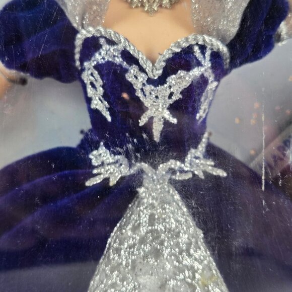 Millenium Princess Barbie Special Edition Doll Blue Velvet/Silver Sparkle Dress - Picture 3 of 13